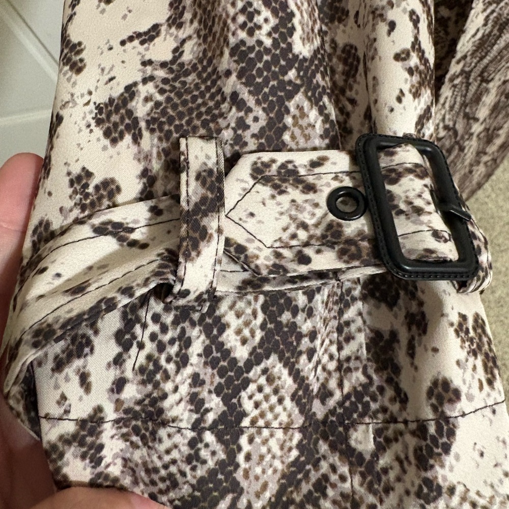 Rebecca Minkoff Snake Print Belted Double Breasted Trench Coat NWT Size S - Picture 6 of 11